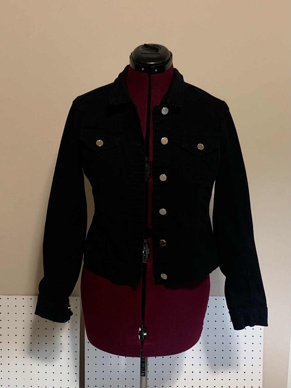 Y2K Bebe Black Denim Jackety - Classic Button-Front
